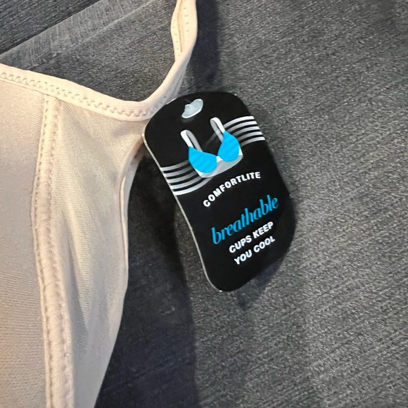 Bali Cream Underwire Bra - Picture 2 of 5